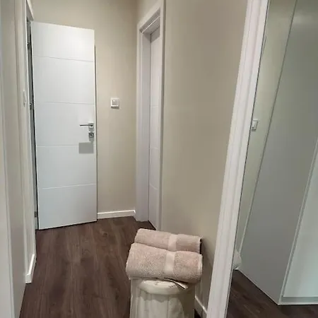 New Luxury Furnished - Beach, Center & Fast Wi-fi * Varna